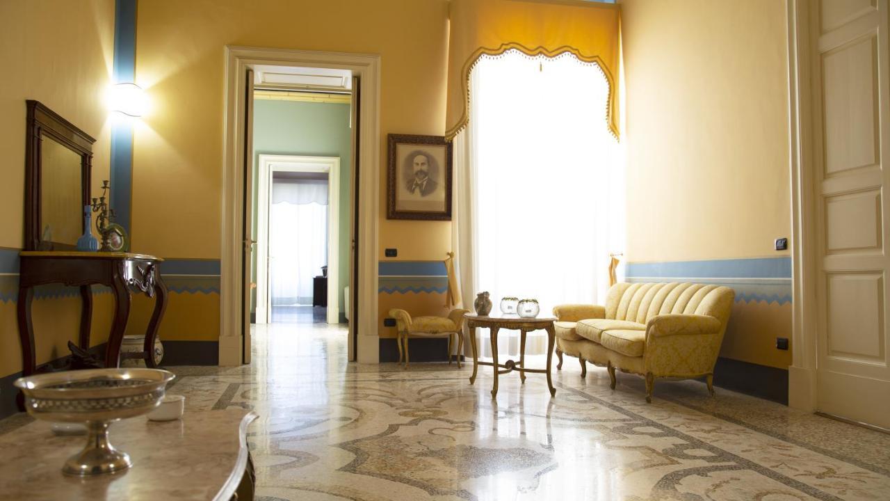 مبيت وإفطار Aradeo Palazzo Francesco Grassi المظهر الخارجي الصورة