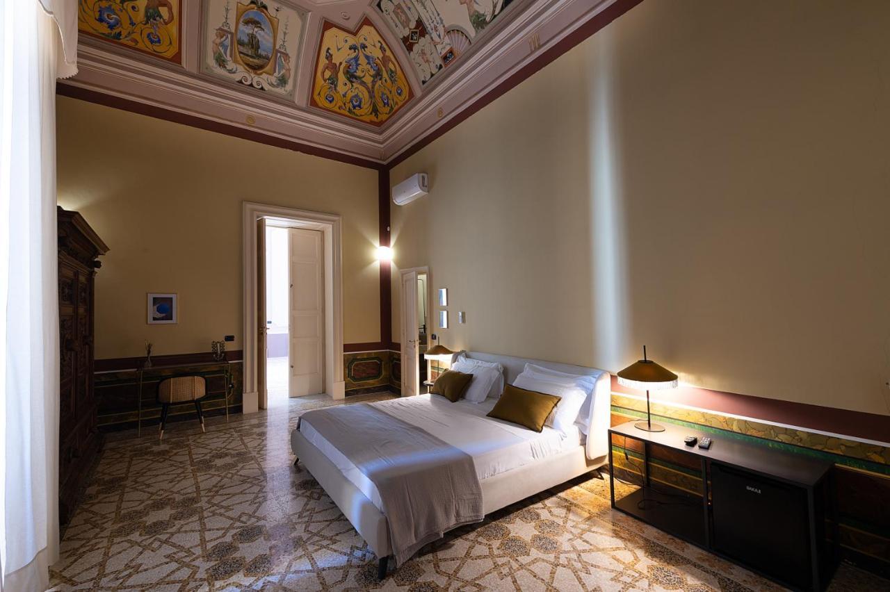 مبيت وإفطار Aradeo Palazzo Francesco Grassi المظهر الخارجي الصورة