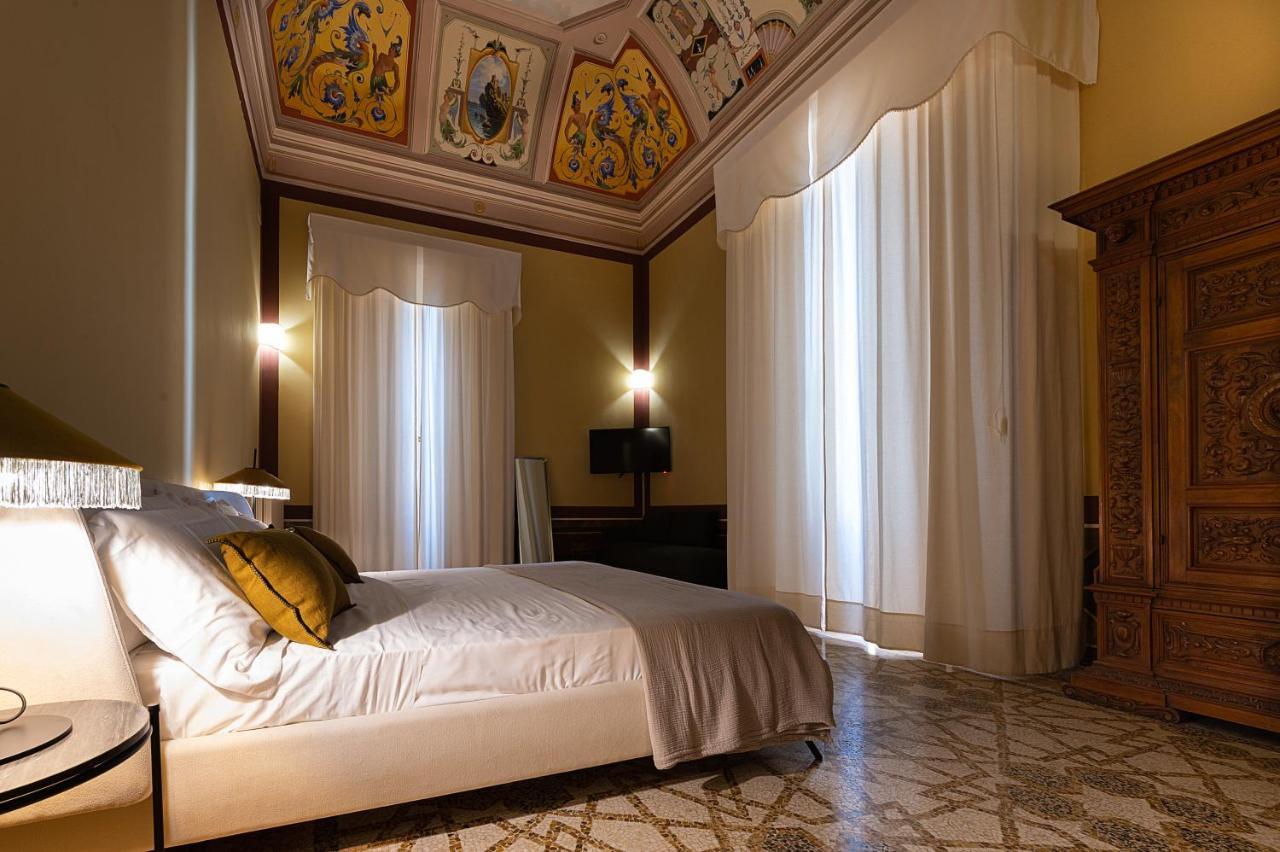 مبيت وإفطار Aradeo Palazzo Francesco Grassi المظهر الخارجي الصورة
